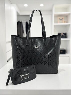 Guess Large Tote Bag and Matching Wristlet Travel Professional